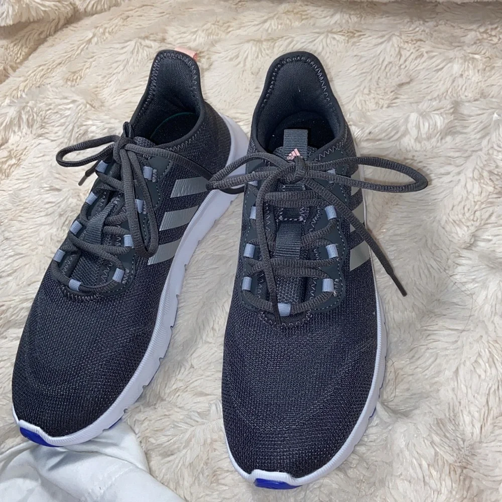 Like new Adidas Nario Move Women’s Shoes